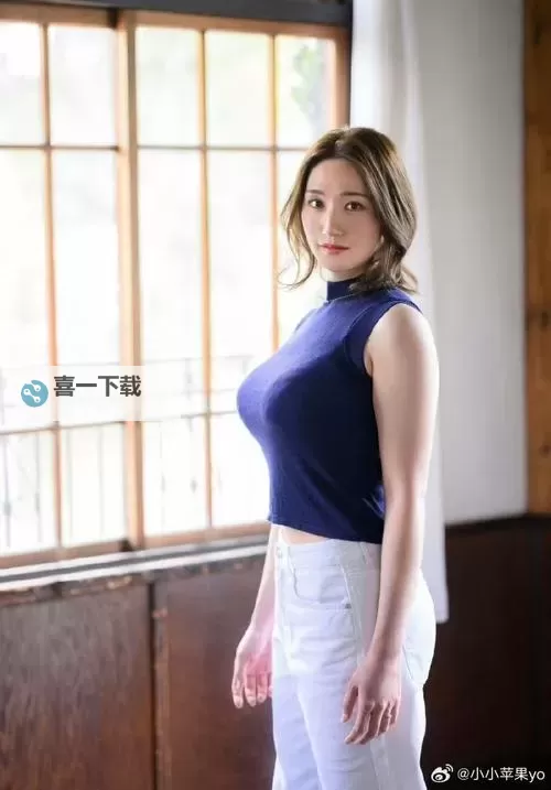 志村玲子:成熟之美的精彩展现图1