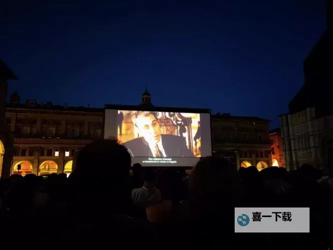 探索星空影院：长寿热线带你畅享星空下的电影盛宴图1