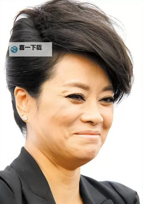 优衣库女主角说出当年真相：揭示背后不为人知的故事图2