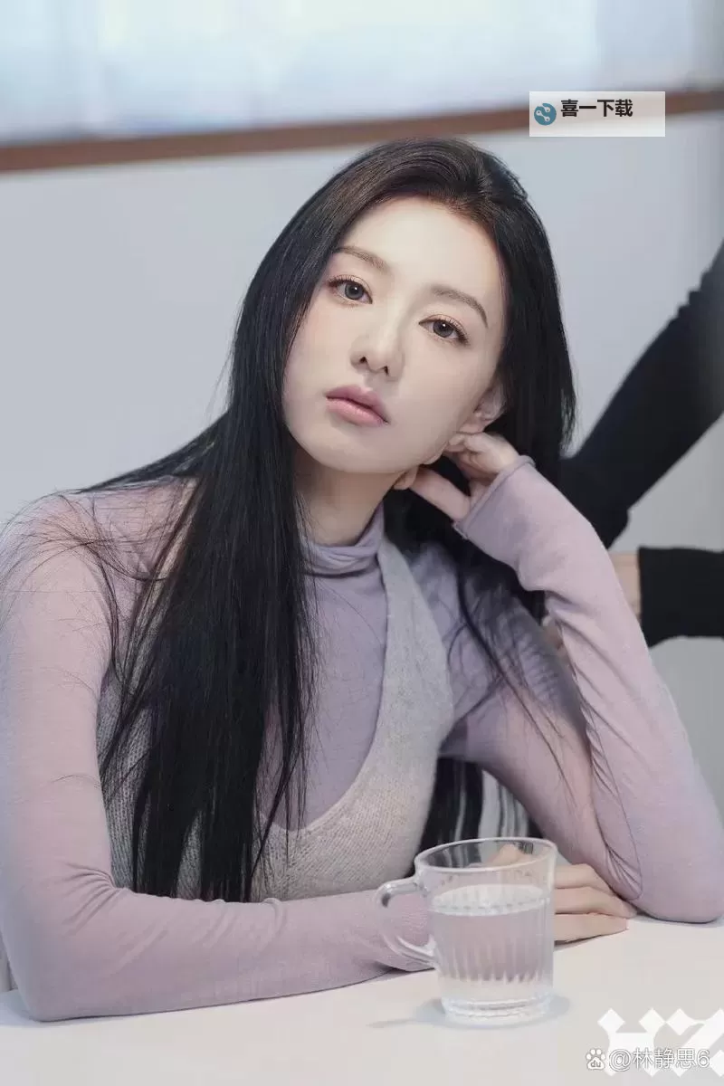 免费看韩剧：性感美女引爆视觉盛宴图1