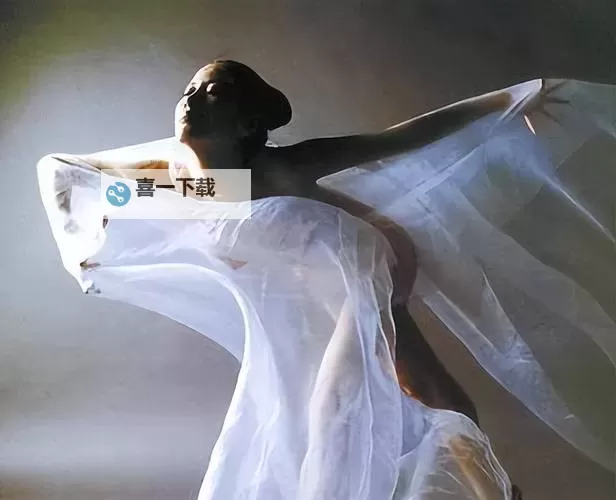 张筱雨人体艺术视频：艺术与美的完美展现图1