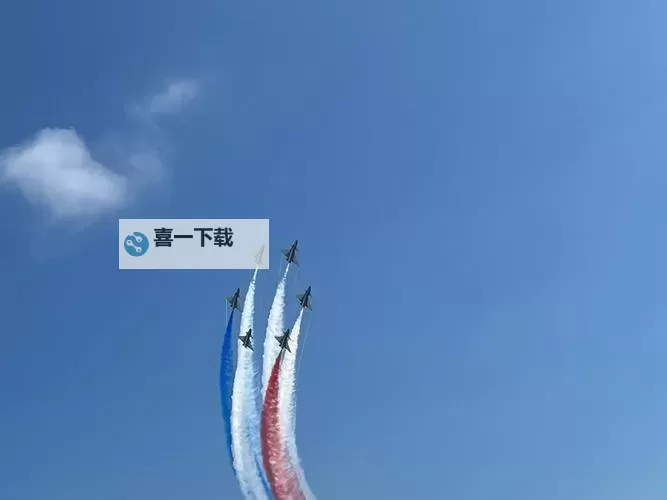 长空铸剑下载：打造属于你的热血传奇游戏体验图1