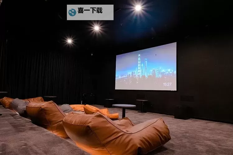 沉浸式娱乐体验：尽享富蕴私人影院的至尊视听盛宴图1