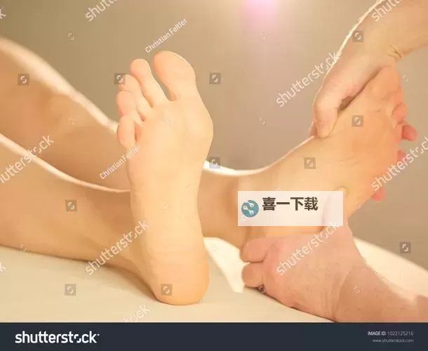 探索真实体验：FeeXX性生活背后的情感与探索图1