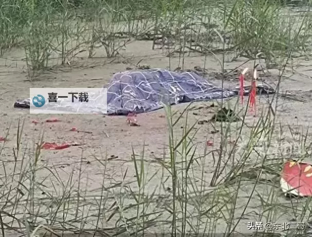 遇难姐弟紧紧相拥:那一刻的温暖与无限哀思图1