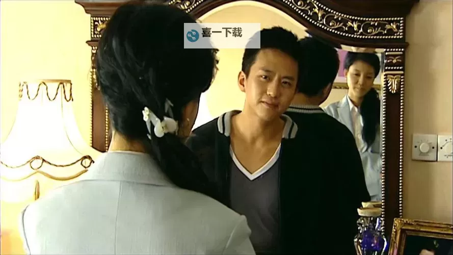 《钻石王老五的艰难爱情2:命运交错的爱与恨》图1