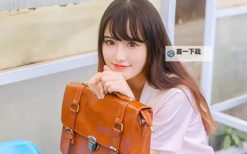 精彩瞬间:打扑克视频迈开腿图全记录图1