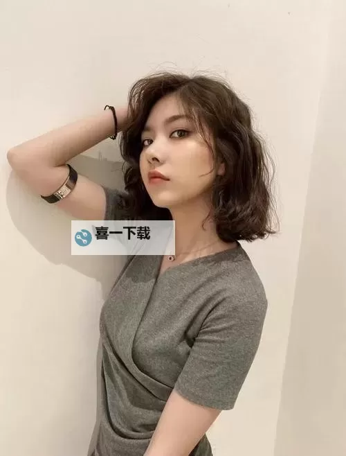 长脸剪什么发型好看？2024年最适合的发型推荐图1