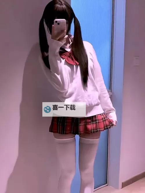 白丝双马尾被疯狂输出:热潮席卷二次元世界图1