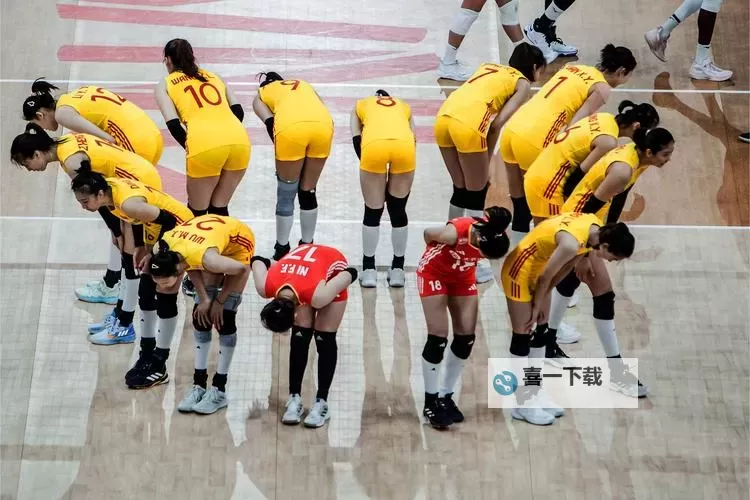 中国女排1-3加拿大:激烈角逐中的遗憾之战图1