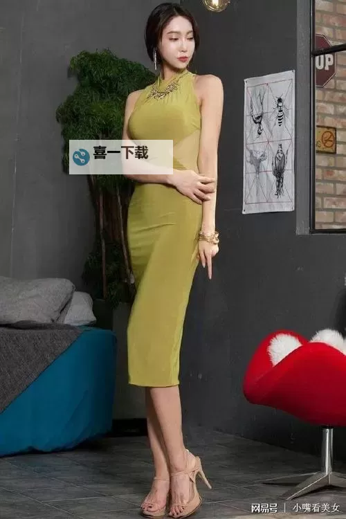 探索极限之美：最大胆美女人体摄影艺术欣赏图1