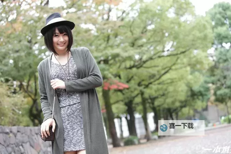 亚洲日韩AV在线播放高清，尽享视觉盛宴图1