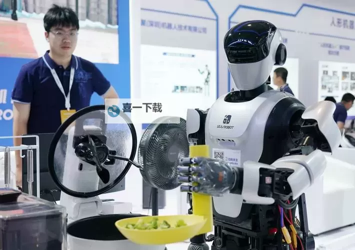 自动插拔机器人:时间接口上的孤独守望图1