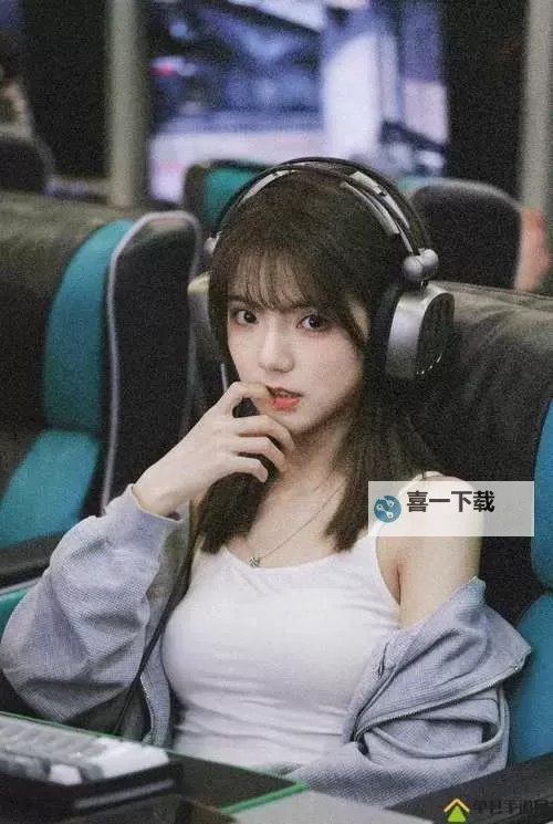 csgo暴躁少女高清播放2最新版本更新内容全览：新特性、平衡调整与玩法优化图1